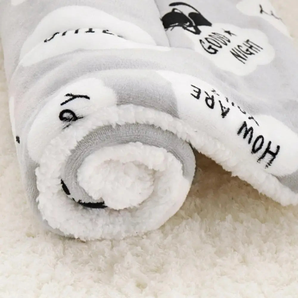 Cat Blanket Cozy Soft Warm Cover for Cats Pet Bedding